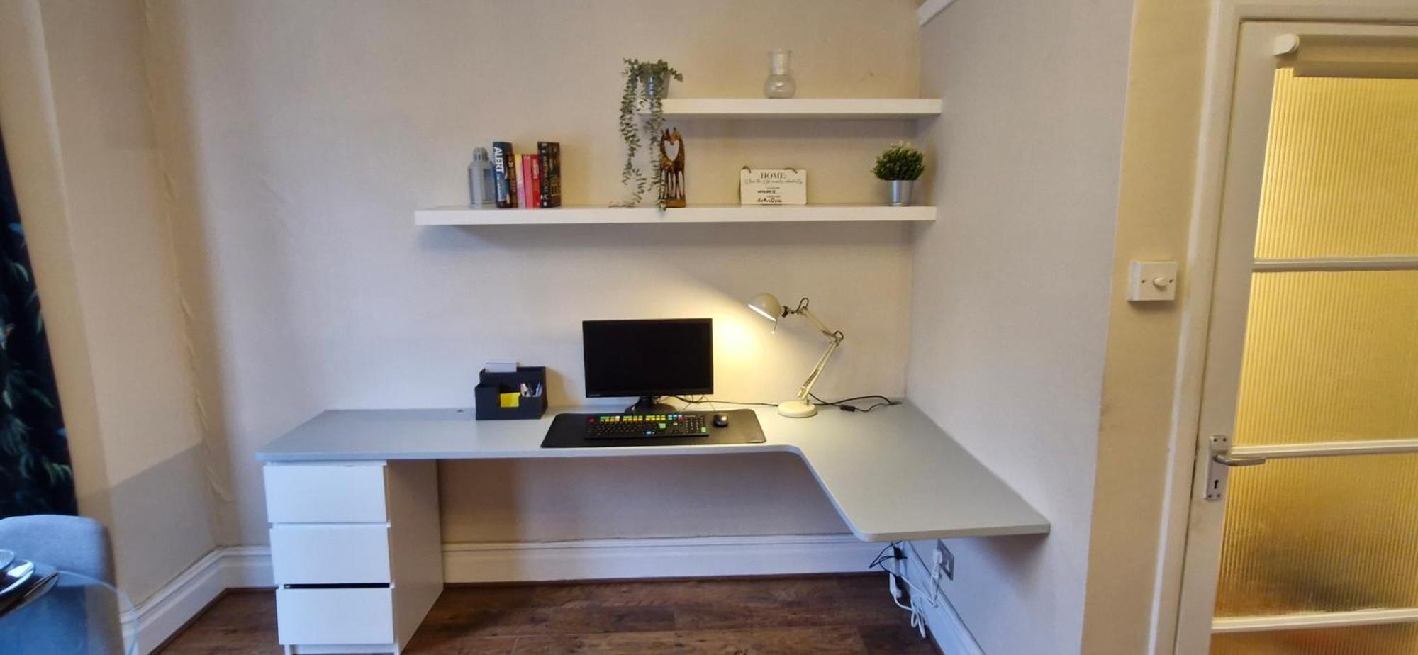 Apartamento Charming Flat In Wimbledon Londres Exterior foto